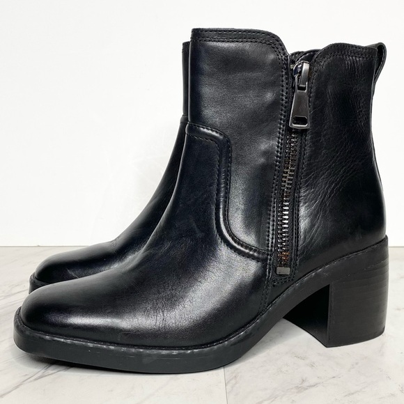 New! Naturalizer Emmy Black Leather Square Toe Bootie 8M - Picture 1 of 15